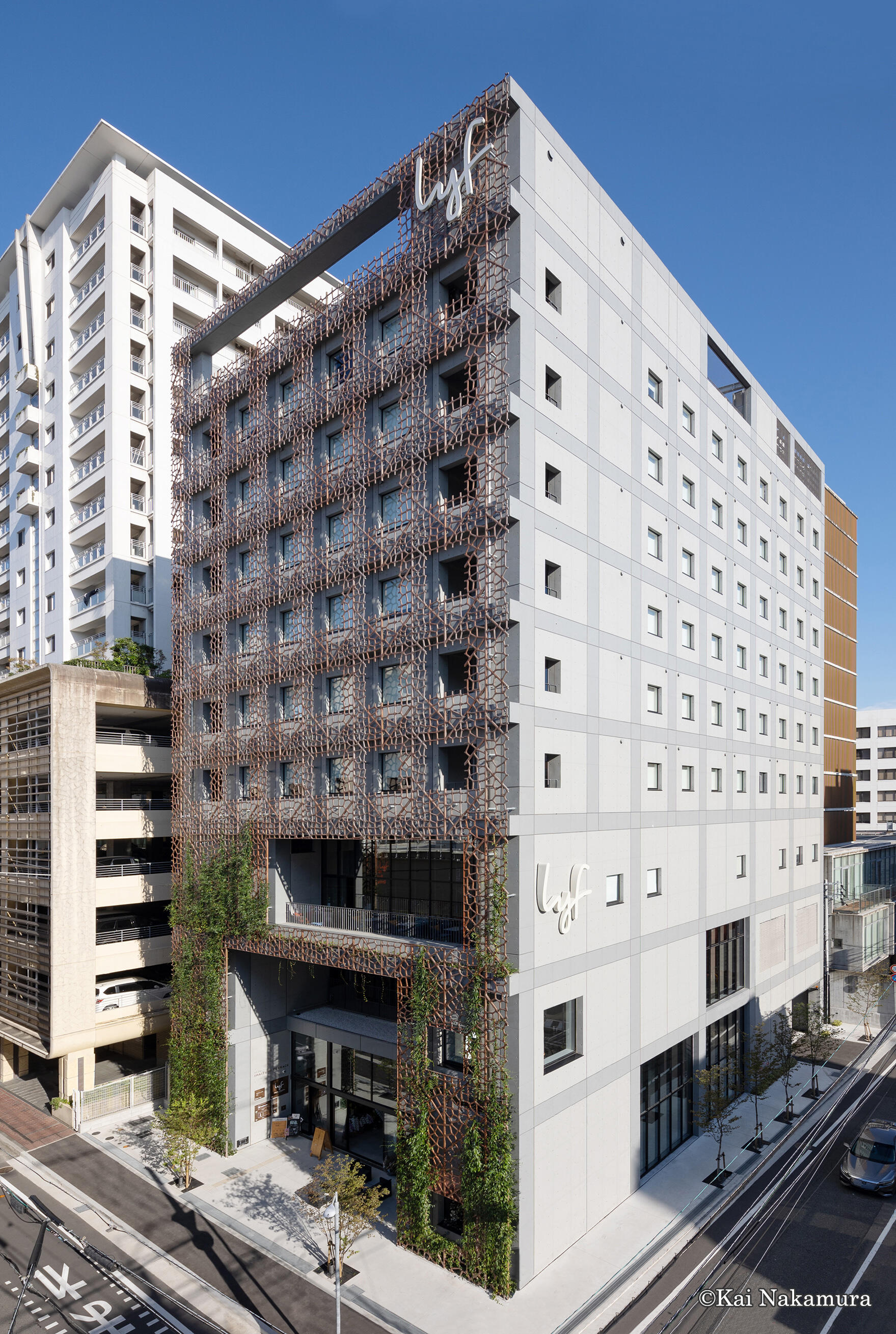 RESOLA IMAIZUMI TERRACE(Image: Forward Stroke)