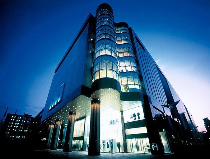 NTT-T Building (Image: Hiroshi Ito)