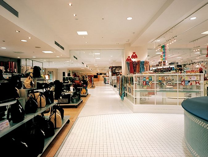 NTT-T Building (Image: Hiroshi Ito)