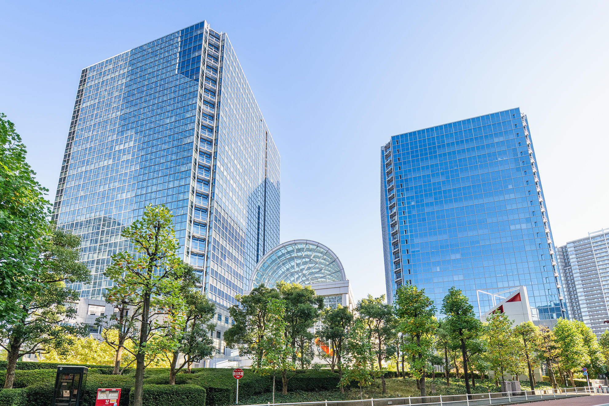 An image of the exterior of Seavans N Building