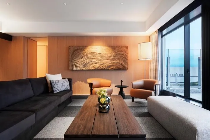 Centric Suite with Outdoor Terrace (Living Area)